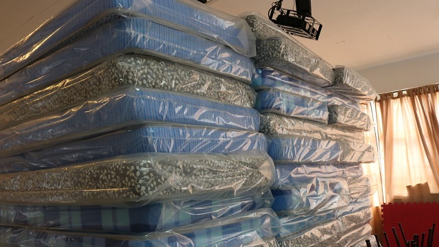 Delegada Presidencial Regional y Seremi de Desarrollo abren albergue de