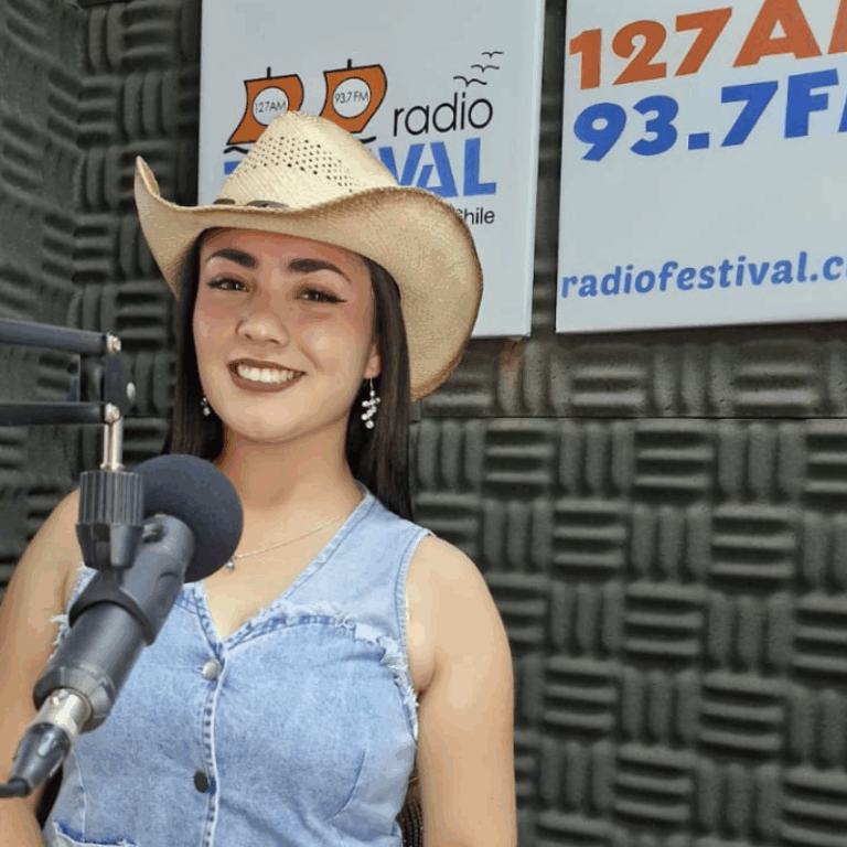 María Francisca Jiménez Clasificada al Festival de la Canción Cebolla